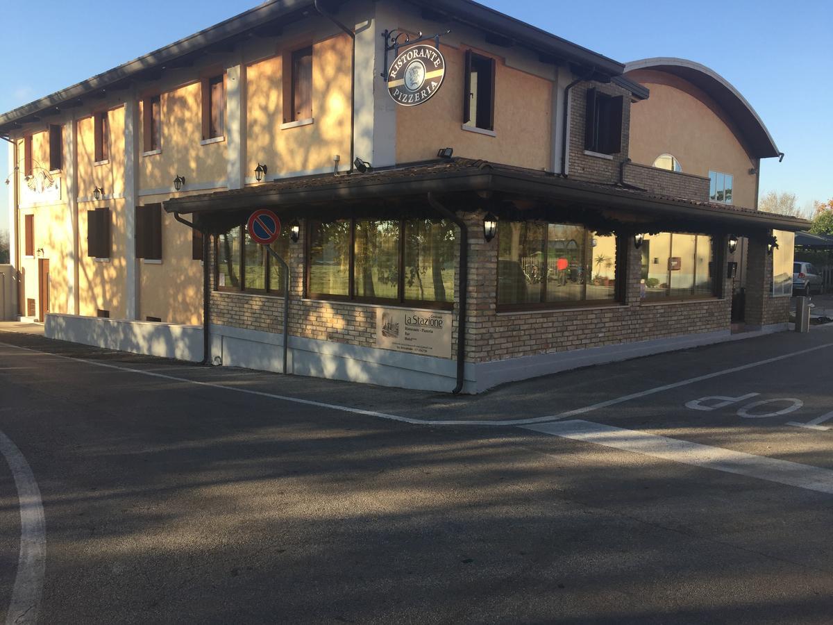 Hotel Ristorante "La Stazione" Cordovado Exterior photo